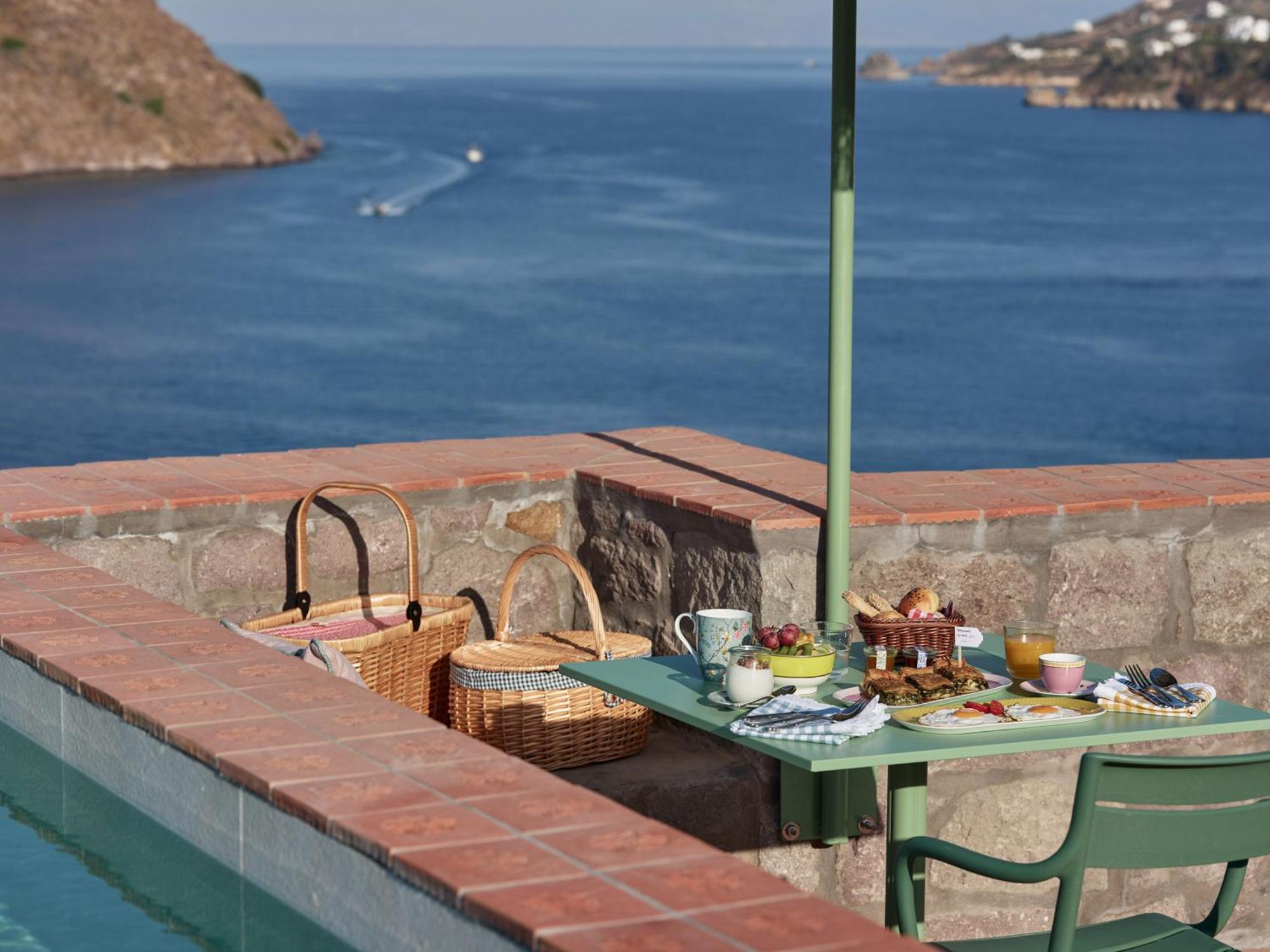 Patmos Eye Boutique Hotel & Villas Skala Extérieur photo