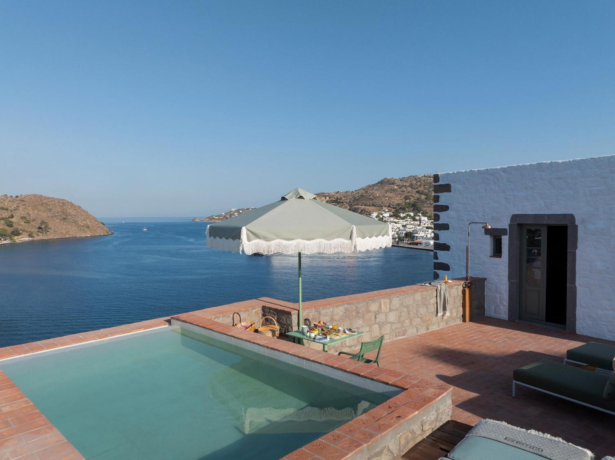 Patmos Eye Boutique Hotel & Villas Skala Extérieur photo